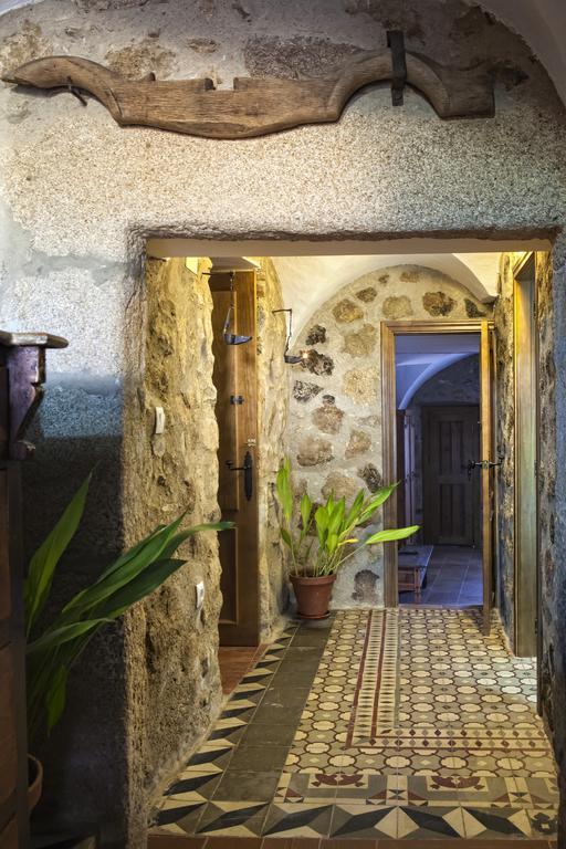 Apartamentos Rurales La Casa De Luis Santa Cruz de la Sierra Esterno foto