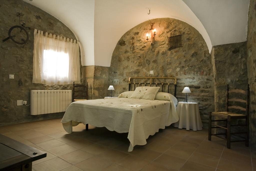 Apartamentos Rurales La Casa De Luis Santa Cruz de la Sierra Esterno foto